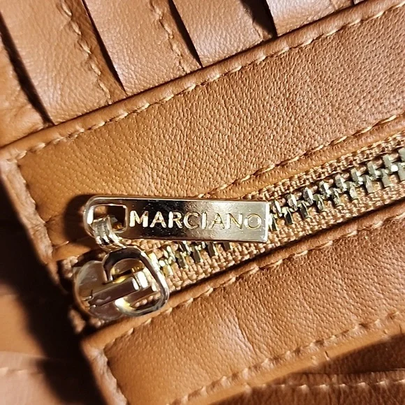 Marciano Los Angeles Asymmetrical jacket with a one-button closure. - Picture 10 of 16